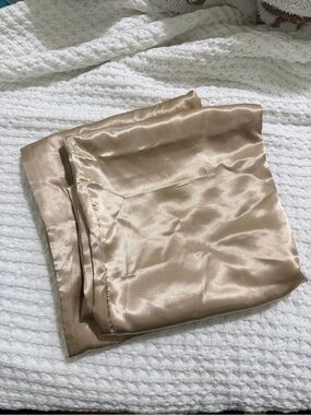 Luxury Satin Pillowcase - Champagne